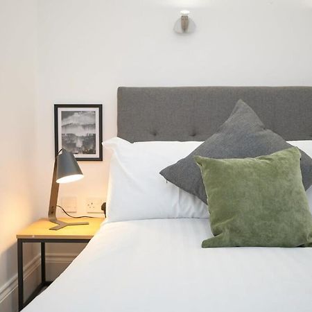 Lovely 2 Bedroom Apartment In Preston 普雷斯顿 外观 照片