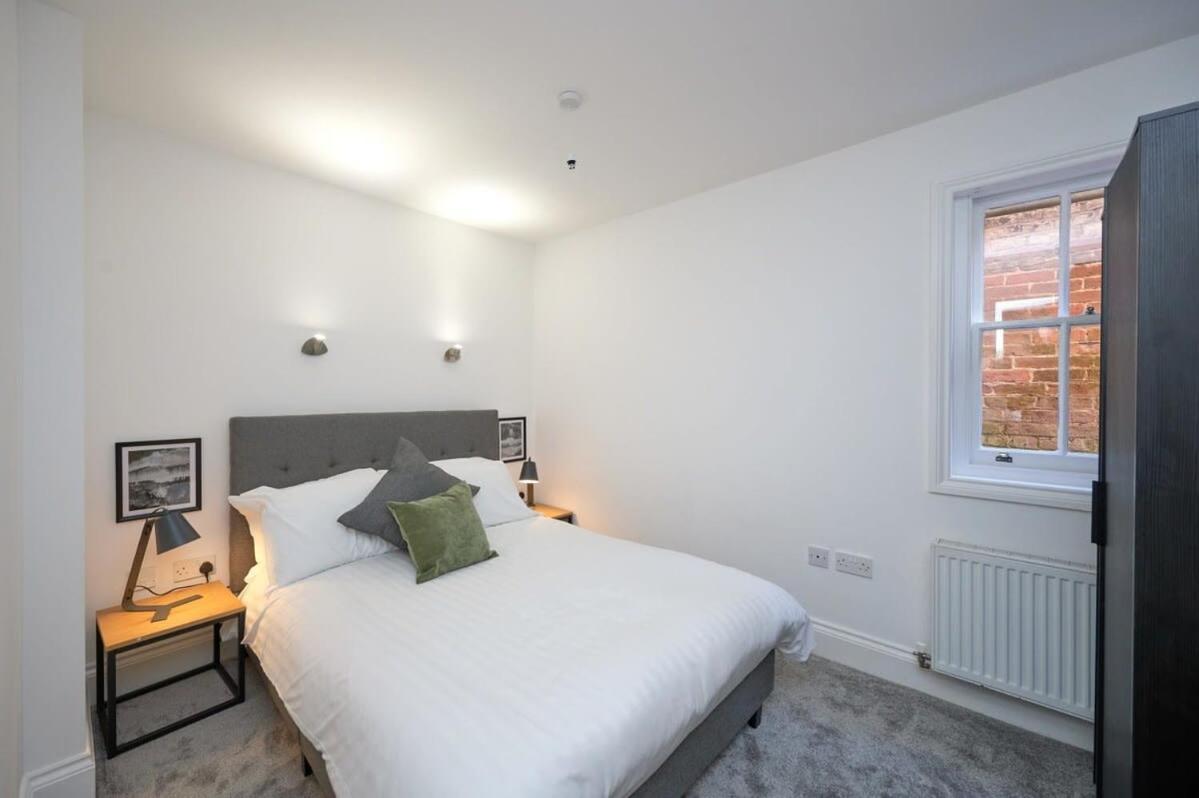 Lovely 2 Bedroom Apartment In Preston 普雷斯顿 外观 照片