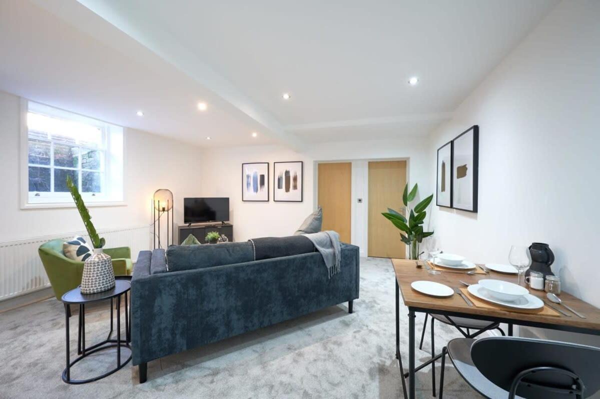 Lovely 2 Bedroom Apartment In Preston 普雷斯顿 外观 照片